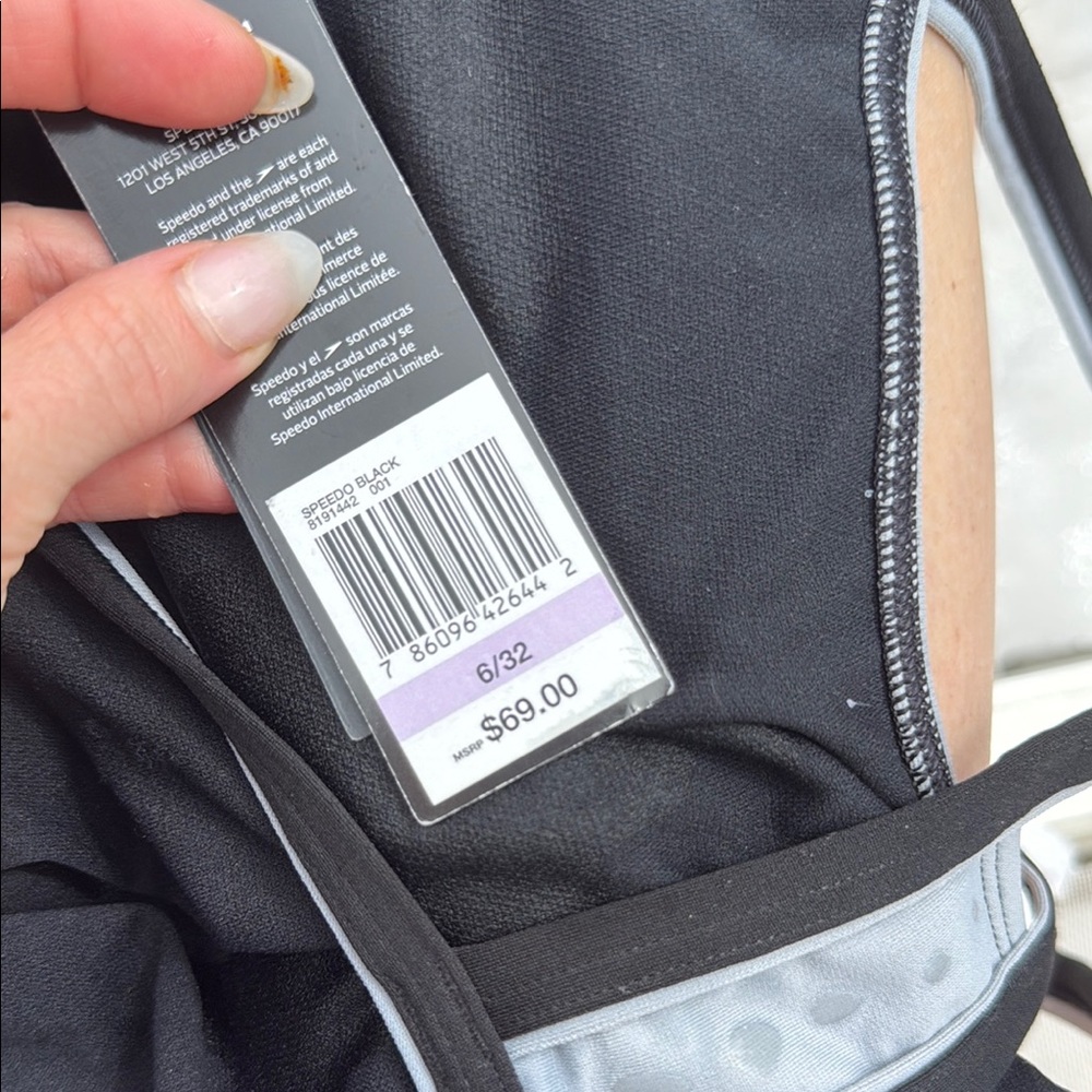 Speedo Black One Piece Swimsuit Athletic Cut - Picture 5 of 5